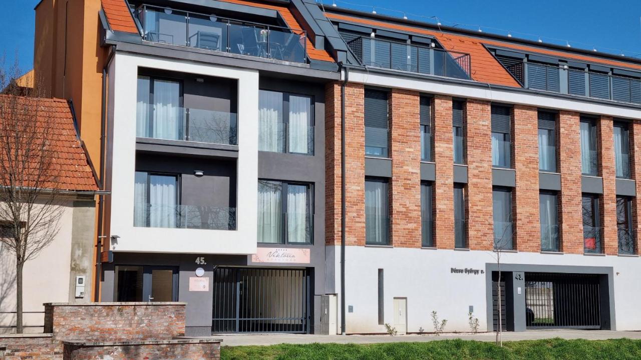 Viktoria Apartman Gyula Eksteriør bilde